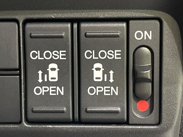 �y�����p���[�X���C�h�h�A�z�X�}�[�g�L�[��^�]�Ȃ̃X�C�b�`�Ō�ȗ����X���C�h�h�A�̊J���\���d��������͂����ăh�A���J����K�v�������A�����Ȃ��q�l�ł��ȒP�ɊJ���߂ł����K�ł���