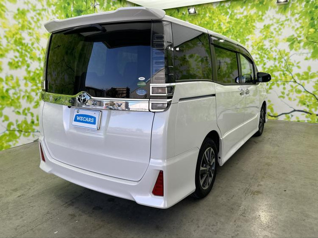 ヴォクシー2.0 ZS 煌