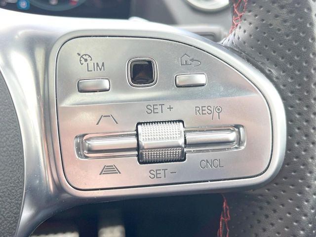 ���f�B�X�g���j�b�N�v���X:�s�s�A�x�O�A�������H�Ȃǂ̑��s���ɁA�X�e���I�}���`�p�[�p�X�J�����ƃ��[�_�[�Z���T�[�ɂ��A�O���Ԃ�F�����đ��x�ɉ������Ԋԋ������ێ����鎟����̃N���R��!