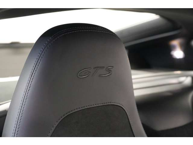 �X�|�[�c�V�[�g�v���X(�w�b�h���X�g&ldquo;GTS&rdquo;���S)