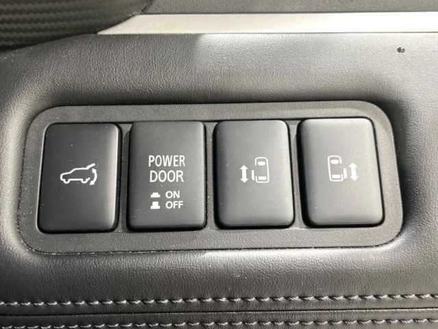 �y�����p���[�X���C�h�h�A�z�X�}�[�g�L�[��^�]�Ȃ̃X�C�b�`�Ō�ȗ����X���C�h�h�A�̊J���\���d��������͂����ăh�A���J����K�v�������A�����Ȃ��q�l�ł��ȒP�ɊJ���߂ł����K�ł���