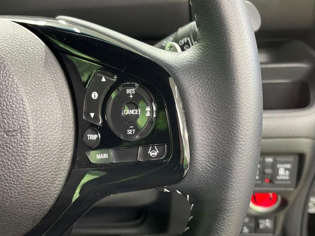 �y�A�_�v�e�B�u�N���[�Y�R���g���[���z�������H�ł̒��������s���y��!!�����ő��x��ۂN���[�Y�R���g���[�����A�Փˌy���V�X�e���ƘA�g���A�O���̎ԗ������m���ĎԊԂ�ۂ悤�ɑ��x���߂��Ă���܂�!!