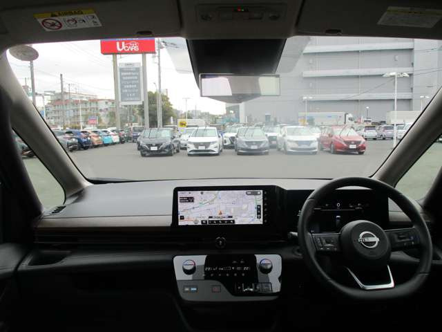 セレナ1.4 e-POWER ハイウェイスターV