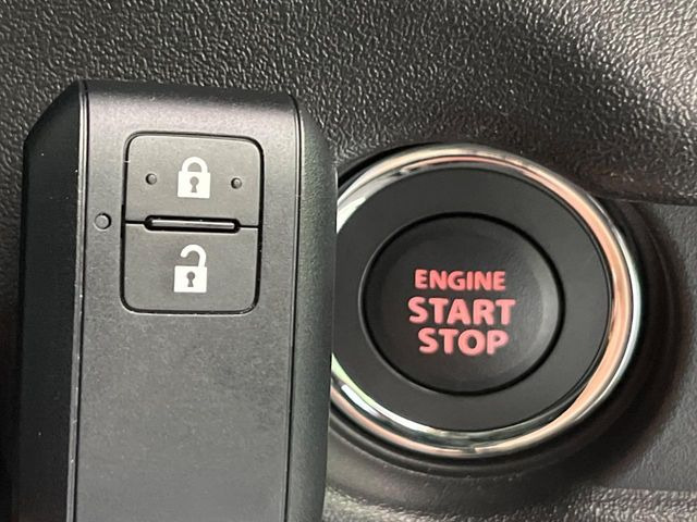 �y�L�[���X�X�^�[�g�V�X�e���z�J�o����|�P�b�g�ɓ��ꂽ�܂܂ł��h�A�̎{���E�������\�ȃX�}�[�g�L�[�𑕔��B�G���W���̃I���E�I�t�����J�M�����o���K�v����������Ƃ��Ă��֗��ł���