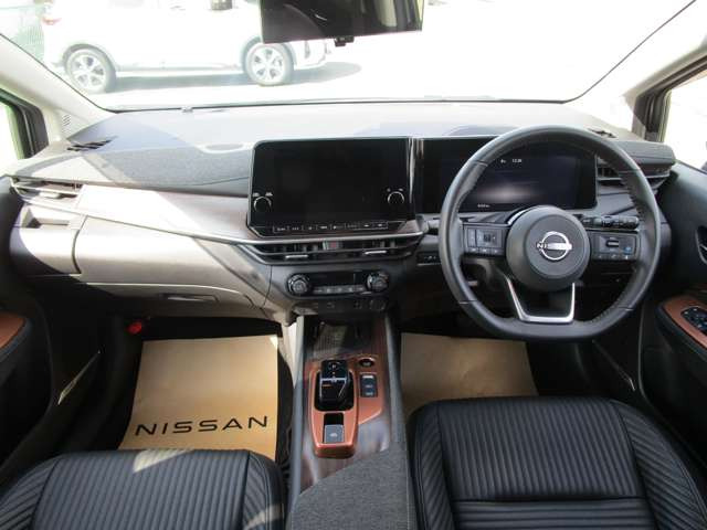 ノートオーラ1.2 G レザーエディション