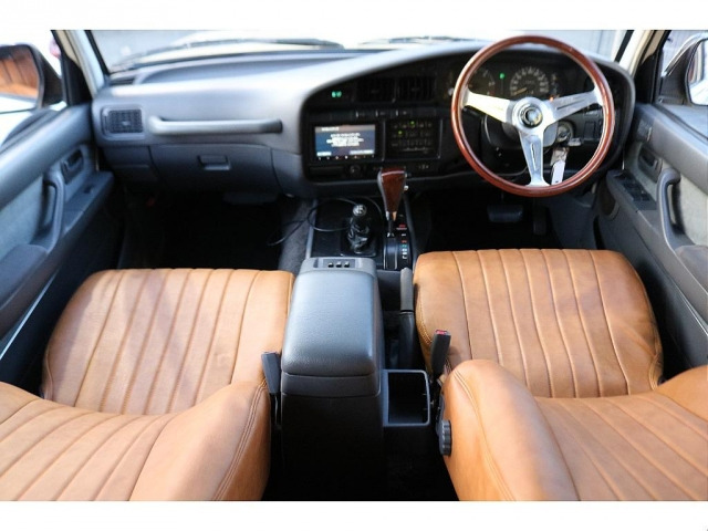 ランドクルーザー804.5 VX 4WD