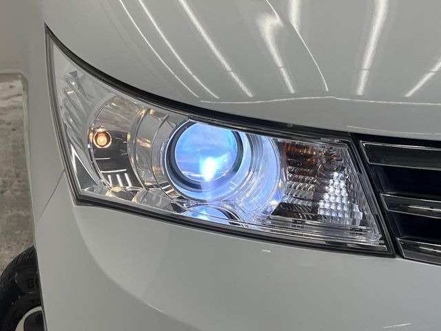 �yHID�w�b�h���C�g�z���ɖ��邭�O�����Ƃ炵�Ă����̂ŁA���V����Ԃ̑��s�������E�ǍD�ň��S���Ă���肢�������܂��B