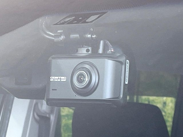 �y�h���C�u���R�[�_�[�z�h���C�u���R�[�_�[����!���s���͂������A������^�]�⎖�̂ɑ��������ہA�f���ŋL�^���A����̃��X�N�ɔ����܂��B���L�^�pSD�J�[�h�͂��q�l�����g�ł��������������K�v������܂��B