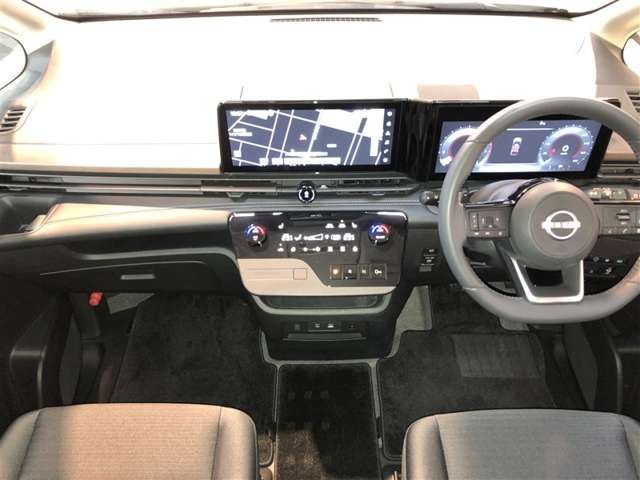 セレナ2.0 ハイウェイスターV 4WD