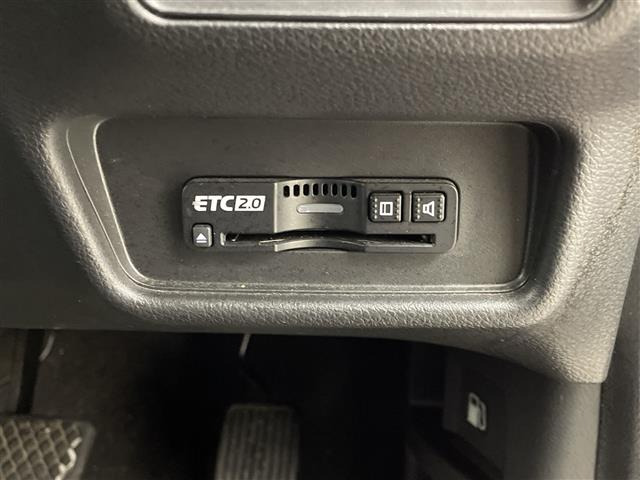 オデッセイ2.4 アブソルート EX 4WD