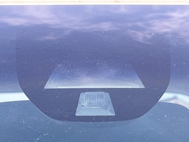 �y�V�e�B�u���[�L�A�N�e�B�u�V�X�e���z�ᑬ���s���ɑO���̎ԗ�����F�����A�Փ˂������Ȏ��͌x��ƃu���[�L�ŏՓˉ���Ɣ�Q�y�����A�V�X�g�B�����S�Ƀh���C�u�����y���݂��������܂��B