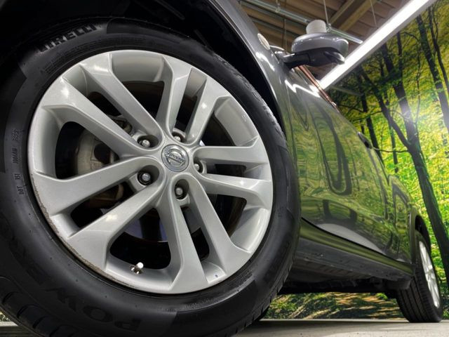 �y����17�C���`�A���~�z�C�[���z�O�ςɃ}�b�`���������A���~�z�C�[���𑕒����Ă���܂��B�e��ЊO�A���~�z�C�[����A�X�^�b�h���X�^�C�����戵�����Ă���܂��B���񂲑��k����������