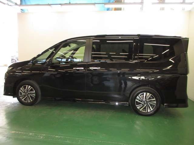 セレナ2.0 ハイウェイスターV Vセレクション