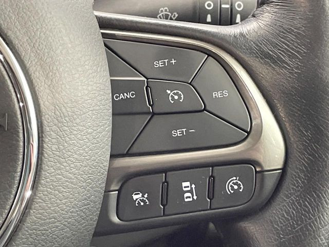 �����[�_�[�N���[�Y�R���g���[��:�O�̎ԂƂ̎Ԋԋ��������ɂƂ�A��葬�x�Ŏ������s���Ă���鎟����̃N���[�Y�R���g���[��!��ɍ������H�⎩���Ԑ�p���H�Ŏg�p����֗��ȋ@�\�ł�!