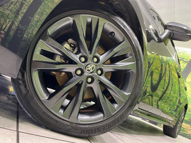 �y����17�C���`�A���~�z�C�[���z�O�ςɃ}�b�`���������A���~�z�C�[���𑕒����Ă���܂��B�e��ЊO�A���~�z�C�[����A�X�^�b�h���X�^�C�����戵�����Ă���܂��B���񂲑��k����������