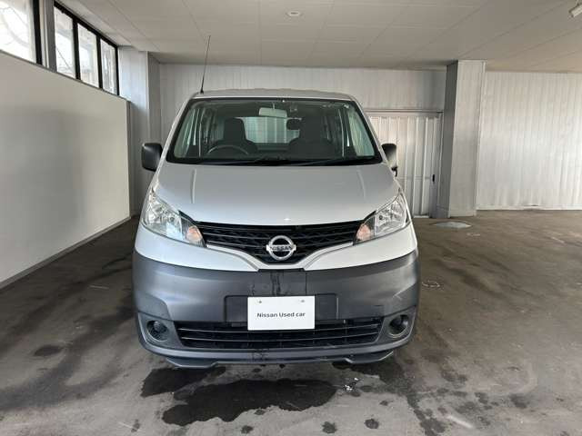 NV200バネットバン1.6 DX 4WD