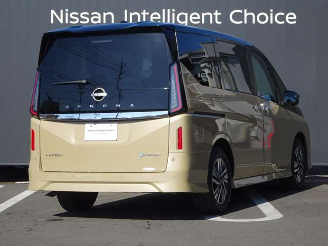 セレナ1.4 e-POWER ルキシオン