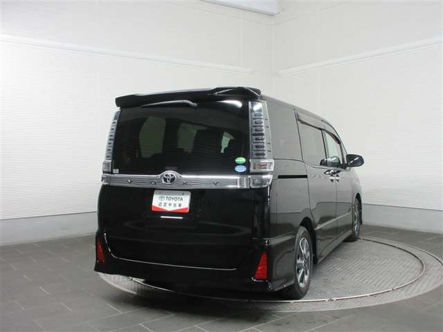 ヴォクシー2.0 ZS 煌