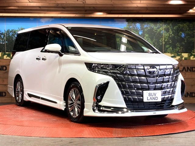 高透明度のガラス皮膜で撥水はもちろん、上質なツヤ・光沢を実現。紫外線や酸性雨から大切な愛車を保護し、色あせ・劣化を防止。「弾スプラッシュコート」、「弾プリミッサコート」からお選びいただけます。