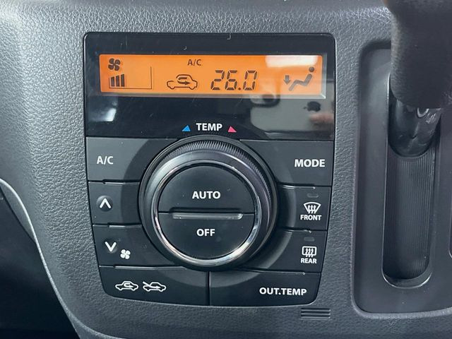 �y�I�[�g�G�A�R���z��x���D�݂̉��x�ɐݒ肷��΁A�ԓ��̉��x�����m�����ʂ≷�x�������Œ����B����&hellip;����&hellip;�Ɖ��x���X�C�b�`���������K�v�͂���܂���B���K�Ȏԓ���Ԃɂ͕K�{�̋@�\�ł��ˁ�