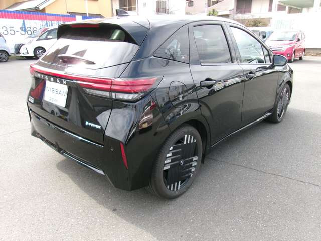 ノートオーラ1.2 G レザーエディション