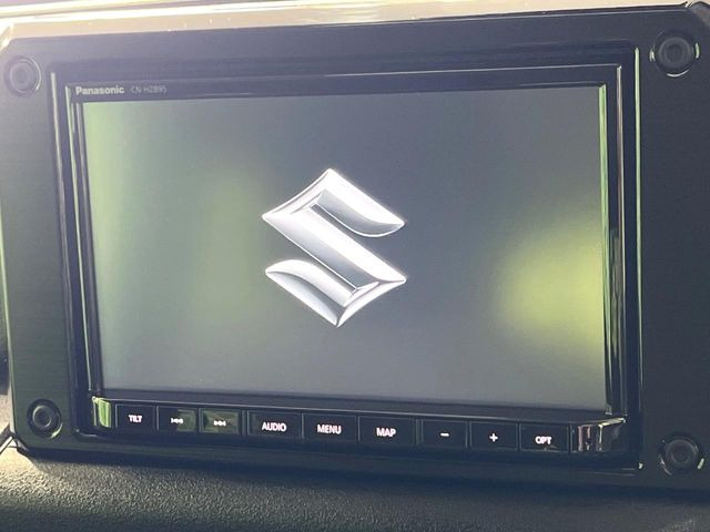 �y����8�^�i�r�z�l�C�̏����i�r�𑕔����Ă���܂��B�i�r�̎g���₷���͂������A�I�[�f�B�I�@�\���[��!�L�����v�◷�s�͂������A�ʋ΂┃�����ȂǕ��i�̃h���C�u���y�����Ȃ�͂���