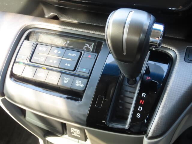 �V�t�g�m�u�̓X�����Ȃ��A���ꂢ�ȏ�Ԃł��B�����G�镔�������ꂢ���Ƒ�؂ɏ���Ă������Ƃ��킩��܂���B