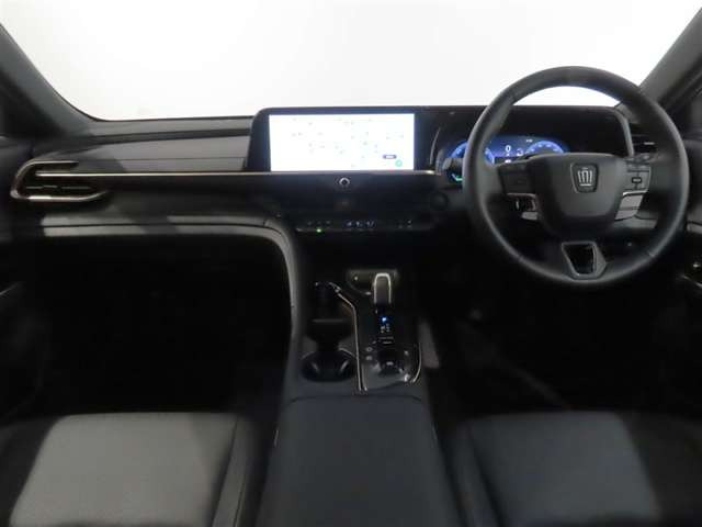 クラウンスポーツ2.5 Z E-Four 4WD