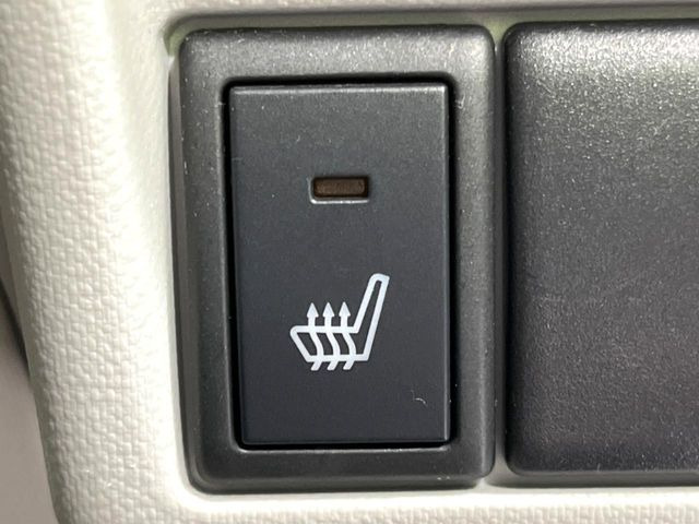 �y�V�[�g�q�[�^�[�z�������ɏd�󂷂�V�[�g�q�[�^�[!�G�A�R����葁�����܂��Ă����̂Ŋ�����̐l�����S�ł��ˁ�G�A�R���̉����͊������邩����A�Ƃ������ɂ����������߂ł��B