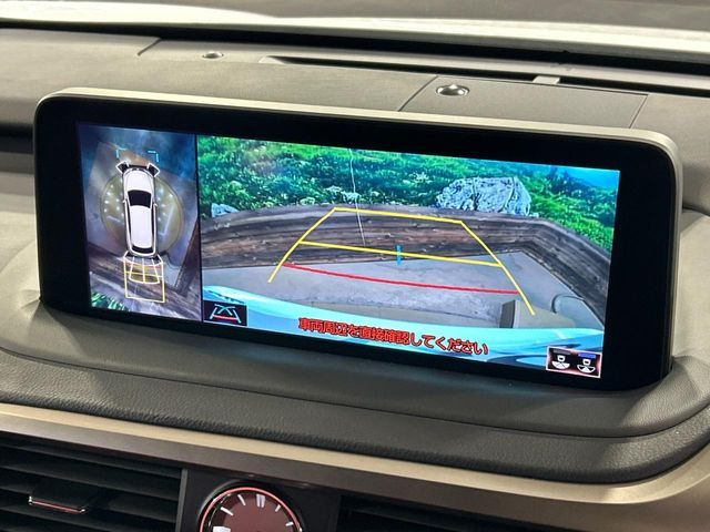 �y�p�m���~�b�N�r���[���j�^�[�z��p�̃J�����ɂ��A�ォ�猩���낵���悤�Ȏ��_��360�x�N���}�̎��͂��m�F���邱�Ƃ��ł��܂������p�������m�F���₷���A�����ꏊ�ł̐؂�Ԃ��⒓�Ԃ��X���[�Y�ɍs���܂��B