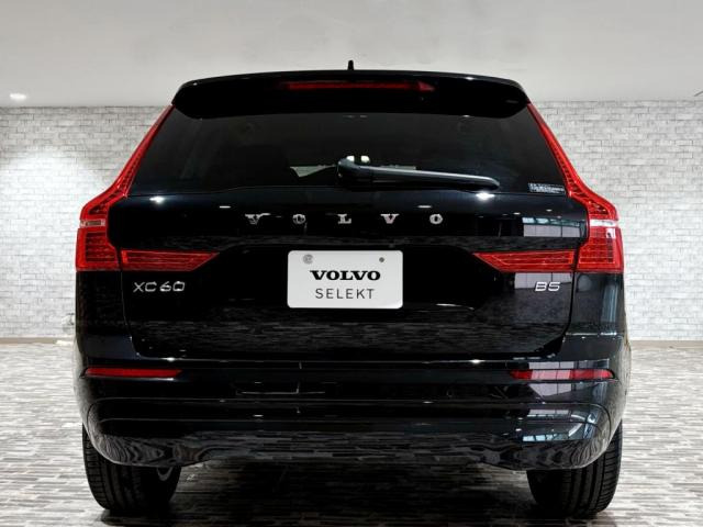XC60プラス B5