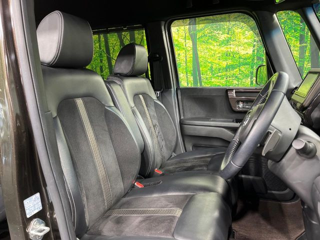 �y�n�[�t���U�[�V�[�g�z�������ƍ���S�n�𗼗������l�C�̃V�[�g���w�ʁE���ʂ̃t�@�u���b�N�f�ނ́A�ʋC���̗ǂ��⊊��ɂ����ɗD��Ă��܂��B�C���╞���ɍ��E���ꂸ���K�ɂ���肢�������܂��B