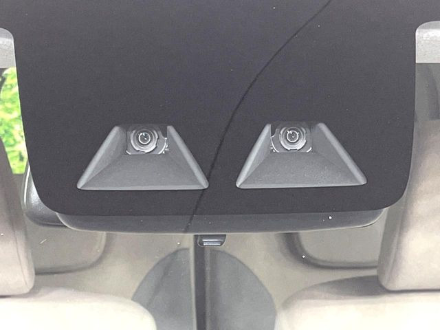 �y�X�}�[�g�A�V�X�g�z���s���ɑO���̎ԗ�����F�����A�Փ˂������Ȏ��͌x��ƃu���[�L�ŏՓˉ���Ɣ�Q�y�����A�V�X�g�B�����S�Ƀh���C�u�����y���݂��������܂��B