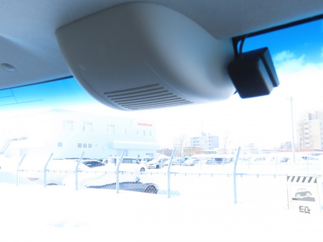 N-BOXL ターボ 4WD