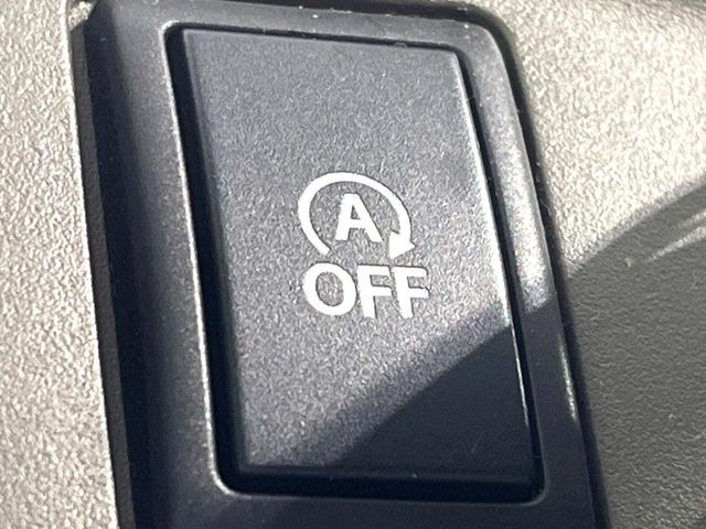 �y�A�C�h�����O�X�g�b�v�z�ԐM����a�؂Œ�Ԃ����ۂɃG���W�����~���A���ʂȔR���̏����}���܂��B�R��������ی�ɂȂ���@�\��G���W���̓u���[�L�𗣂��΍Ďn�����܂��B