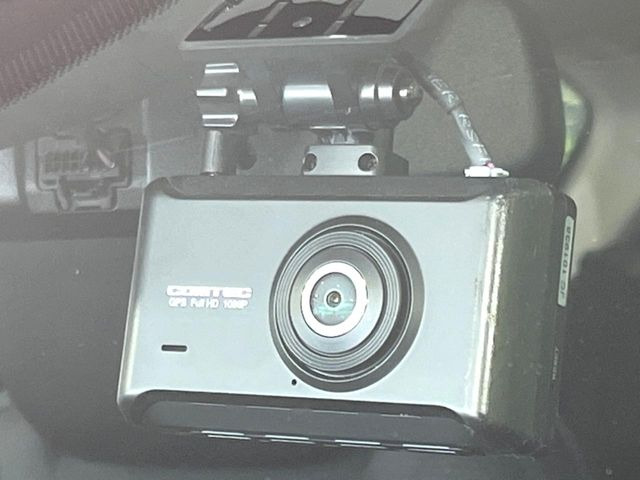 �y�h���C�u���R�[�_�[�z�h���C�u���R�[�_�[����!���s���͂������A������^�]�⎖�̂ɑ��������ہA�f���ŋL�^���A����̃��X�N�ɔ����܂��B���L�^�pSD�J�[�h�͂��q�l�����g�ł��������������K�v������܂��B