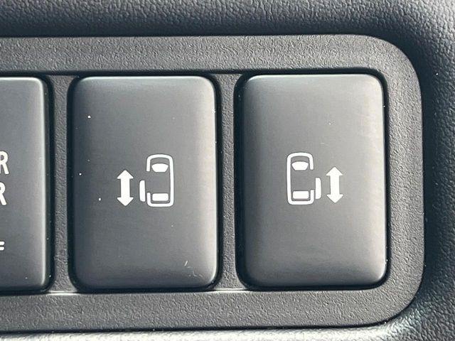 �y�����p���[�X���C�h�h�A�z�X�}�[�g�L�[��^�]�Ȃ̃X�C�b�`�Ō�ȗ����X���C�h�h�A�̊J���\���d��������͂����ăh�A���J����K�v�������A�����Ȃ��q�l�ł��ȒP�ɊJ���߂ł����K�ł���