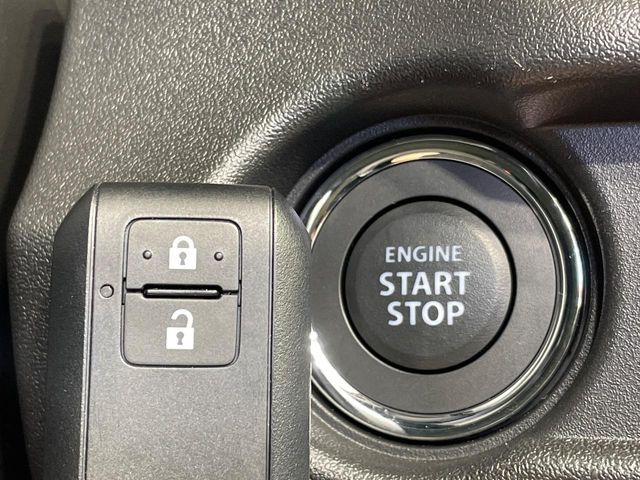 �y�L�[���X�X�^�[�g�V�X�e���z�J�o����|�P�b�g�ɓ��ꂽ�܂܂ł��h�A�̎{���E�������\�ȃX�}�[�g�L�[�𑕔��B�G���W���̃I���E�I�t�����J�M�����o���K�v����������Ƃ��Ă��֗��ł���