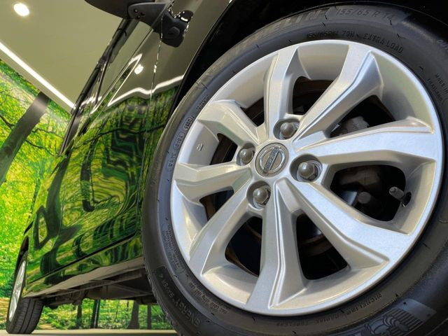 �y����14�C���`�A���~�z�C�[���z�O�ςɃ}�b�`���������A���~�z�C�[���𑕒����Ă���܂��B�e��ЊO�A���~�z�C�[����A�X�^�b�h���X�^�C�����戵�����Ă���܂��B���񂲑��k����������