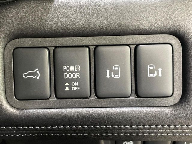 �y�����p���[�X���C�h�h�A�z�X�}�[�g�L�[��^�]�Ȃ̃X�C�b�`�Ō�ȗ����X���C�h�h�A�̊J���\���d��������͂����ăh�A���J����K�v�������A�����Ȃ��q�l�ł��ȒP�ɊJ���߂ł����K�ł���