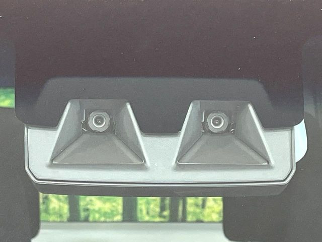 �y�X�}�[�g�A�V�X�g�z���s���ɑO���̎ԗ�����F�����A�Փ˂������Ȏ��͌x��ƃu���[�L�ŏՓˉ���Ɣ�Q�y�����A�V�X�g�B�����S�Ƀh���C�u�����y���݂��������܂��B