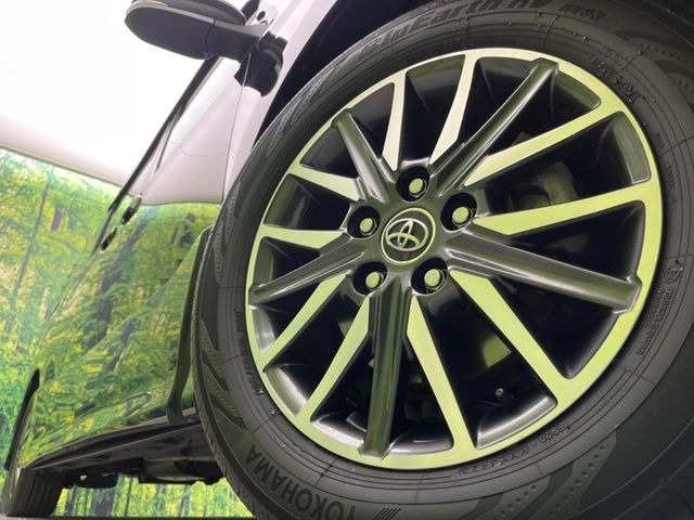 �y����16�C���`�A���~�z�C�[���z�O�ςɃ}�b�`���������A���~�z�C�[���𑕒����Ă���܂��B�e��ЊO�A���~�z�C�[����A�X�^�b�h���X�^�C�����戵�����Ă���܂��B���񂲑��k����������