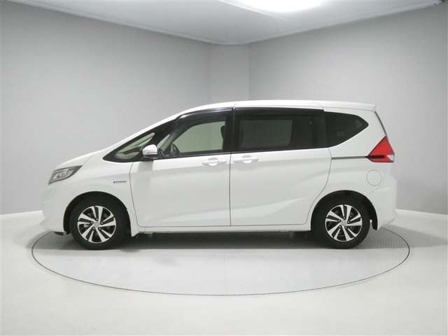 フリード1.5 ハイブリッド G