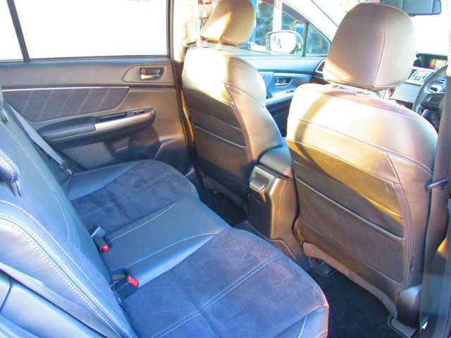 �{�������������肪�Ƃ��������܂��B������̎ԗ��f�ڒ��݌ɂ���!!�����X�̍ۂ͂��A�����肢�v���܂��B