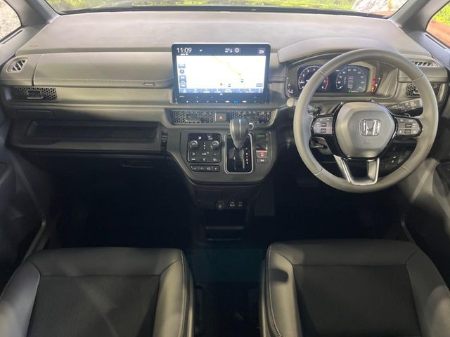 ステップワゴン1.5 スパーダ