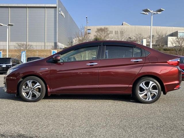 グレイス1.5 ハイブリッド EX