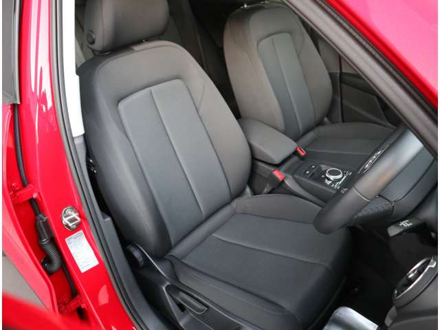 Q235 TFSI アドバンスド