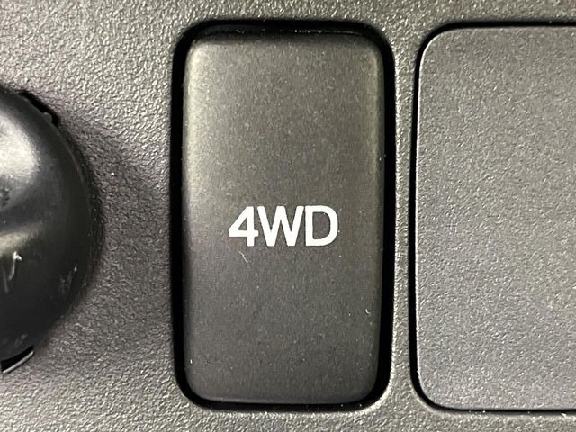 4WD�̂��Ԃł��̂ŁA�ᓹ�ł����S�ł���~��n�n��ɂ��Z�܂��̕��ȊO�ɂ��A�E�B���^�[�X�|�[�c����̕���~��n��֋A�Ȃ����@�������ɂ���������!