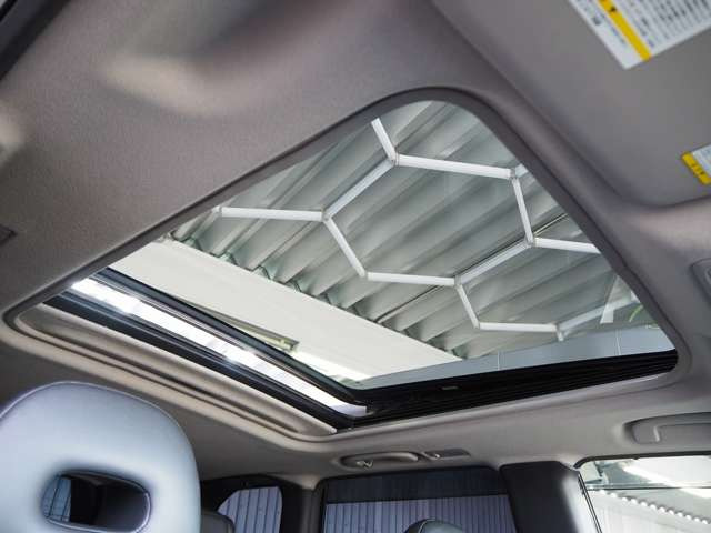 エクストレイル2.0 20GT ディーゼル 4WD