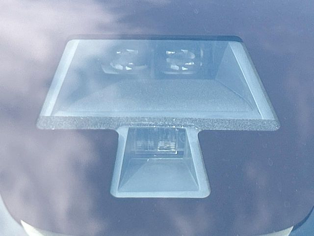 �y�X�Y�L ���[�_�[�u���[�L�T�|�[�g�z���s���ɑO���̎ԗ�����F�����A�Փ˂������Ȏ��͌x��ƃu���[�L�ŏՓˉ���Ɣ�Q�y�����A�V�X�g�B�����S�Ƀh���C�u�����y���݂��������܂��B